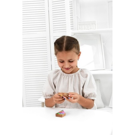 Magnetic puzzle according to the Early Development System "Pig"-4