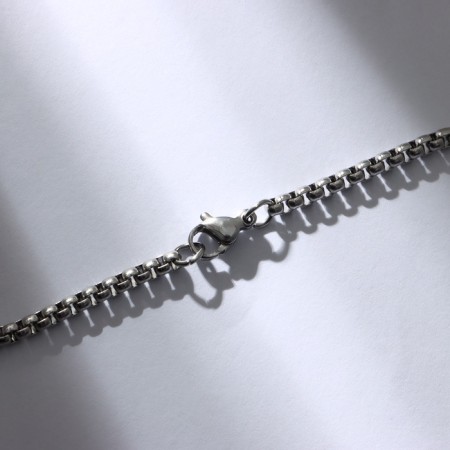 Pendant "glasses" sunscreen, black color in silver, 70 cm-2