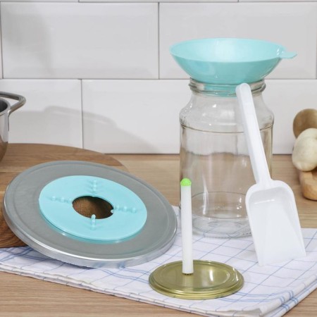 Conservation set: funnel, magnet, spatula, nozzle for sterilizer, color mix-1