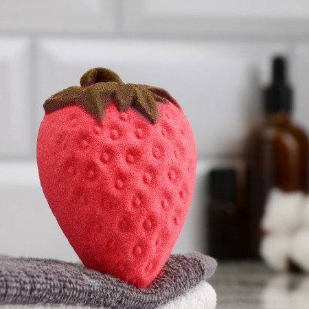 Bombing for the bath "Strawberry" 80 g