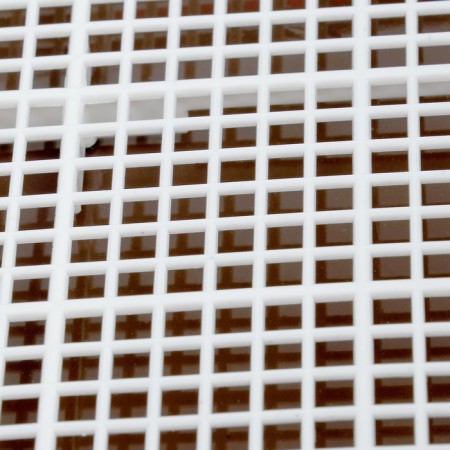 Dog toilet with high sides and a removable mesh 42x41x16 cm, brown-2
