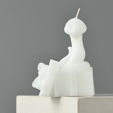 New Year 2025! Interior candle “New Year's collection: a snake with a gift”, white 77 x 61 x 35-1