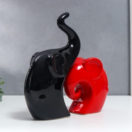 Souvenir Ceramics "Elephants Red and Black" set 2 pcs 12x12 22x13 cm-1