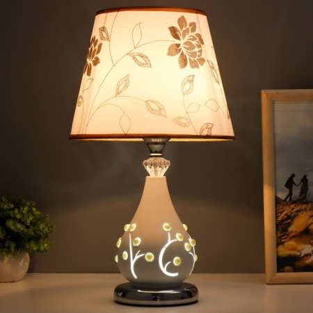 Sabrin's table lamp E27 40W white 25x25x43 cm Risalux-2