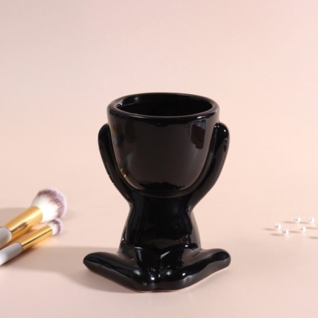 Interior subject "Mr. Green" A lover of silence 11.1*9.7*8.5 black ceramics-4