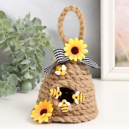 Interior souvenir "Bee hive" 10x18 cm