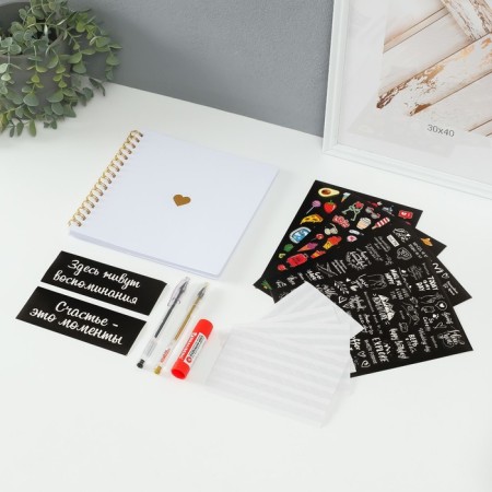 Photo album Brauberg White Line, size 22x22 cm, 20 white sheets-1