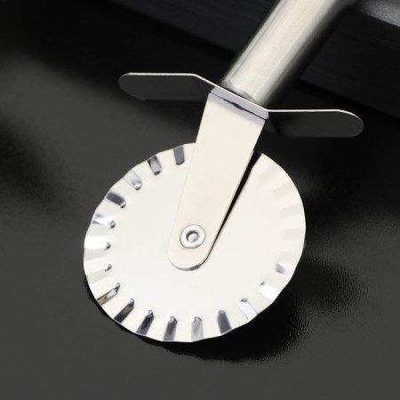 Knife for dough and pizza shade "metallic", 20 cm, silver color-3