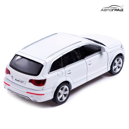 Metal machine Audi Q7 V12, 1:32, inertia, doors open, white color-4