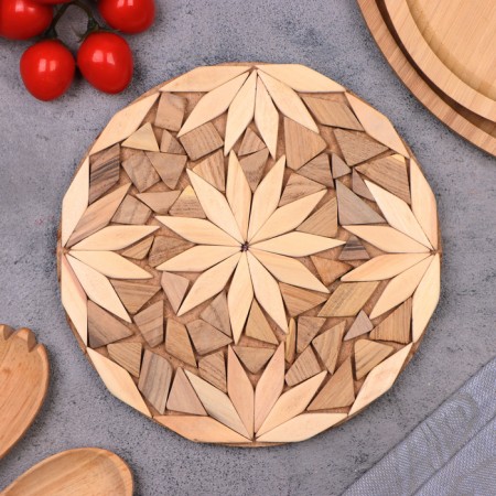 Hot "mosaic" stand, 20 cm, mix of wood, juniper