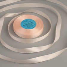 Лента атласная, 12 мм × 33 ± 2 м, цвет светло-розовый №002