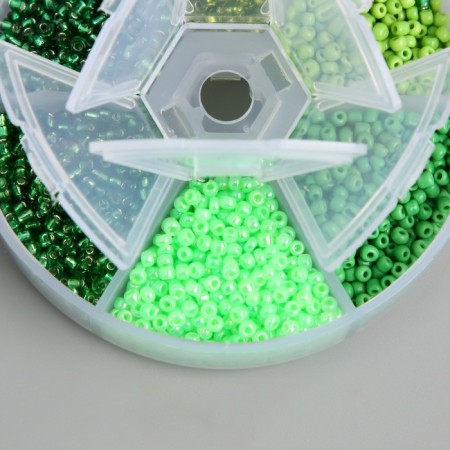 Glass 8/0 (3 mm) in the box "Green" 6 colors x 10 g 8x8x2 cm-1