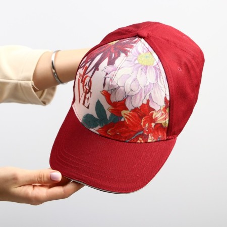 Women's cap Love, red color, rr 56-6