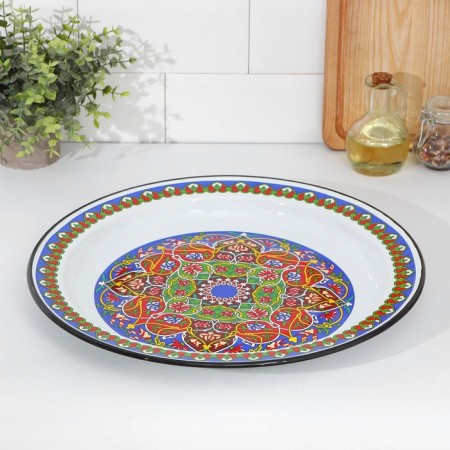 Dish with the Arabic ornament, 3 l-2