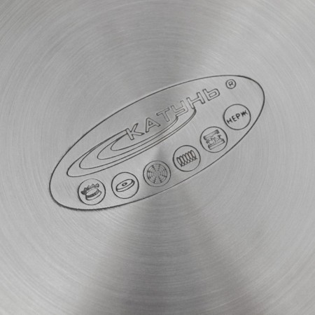 Altyn Mantock, 7.5 l, d = 30 cm, 5 sections, a metal cover, with a heat distribution layer, induction-8