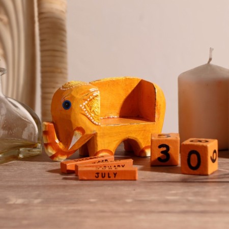Wooden calendar with Elephant cubes 11x4.5x6.6 cm mix-3