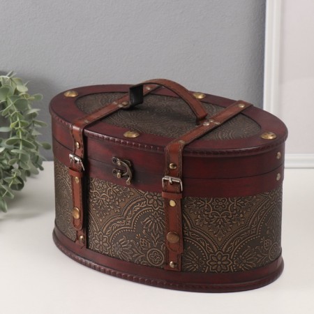 Casket Wood is aged "Damascus and flowers" oval 18x30x19 cm