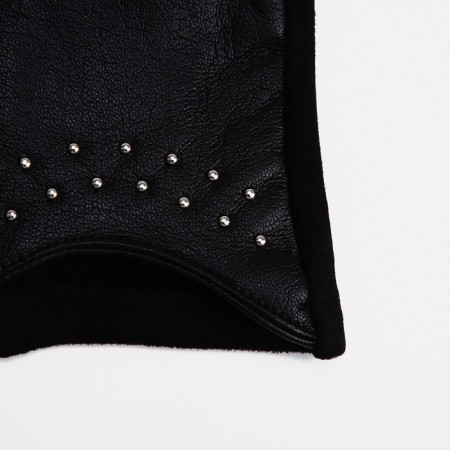 Gloves are female, dimensionless, without insulation, black color-1