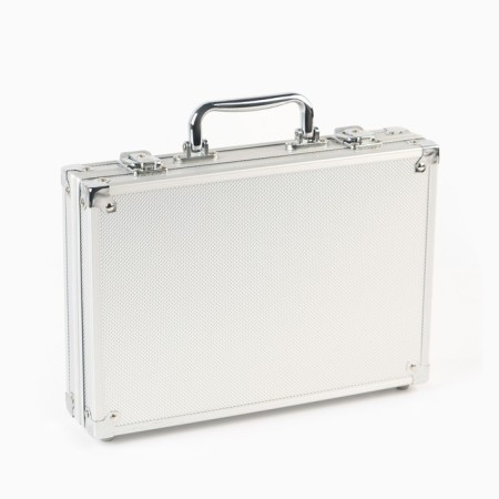 Poker in a metal case (2 decks of cards, chips 200 pcs b/nominal, 5 cubes), 20.5 x 29 cm-3