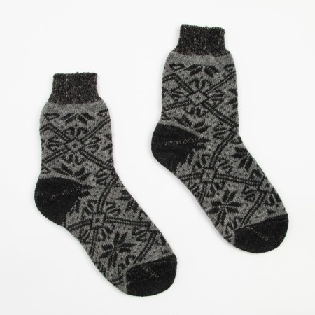 Male wool socks, gray color, size 27
