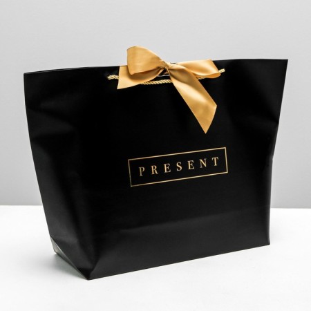 Gift package, packaging, Present, 33 x 31 x 13 cm-2