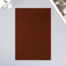 A set of hard felt 