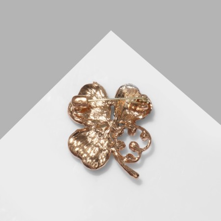 Brooch "Clover", green color in gold-2