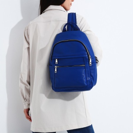 A backpack on a zipper, Medvedkovo, 3 external pockets, blue color