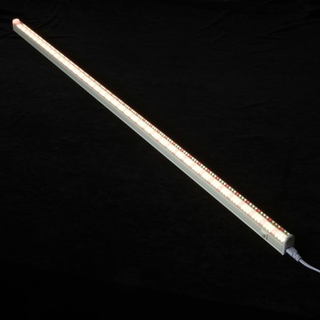 The LED phytoslight "Fitoleto", 30W, 1150mm, IP40, 220V, full -spectral, with an off.