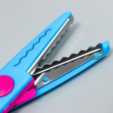 Scissors embossed "Flower", (set 6 pcs) 13 cm-8
