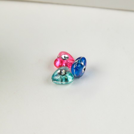 A set of beads for creativity Plastic "Hearts with Strabs" 20 grams 0.7x0.7 cm-2