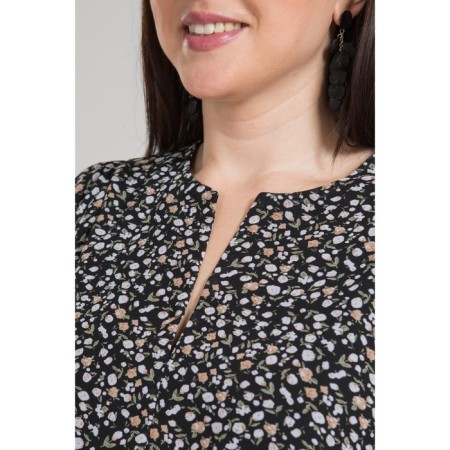 Women's dress, size 60-7