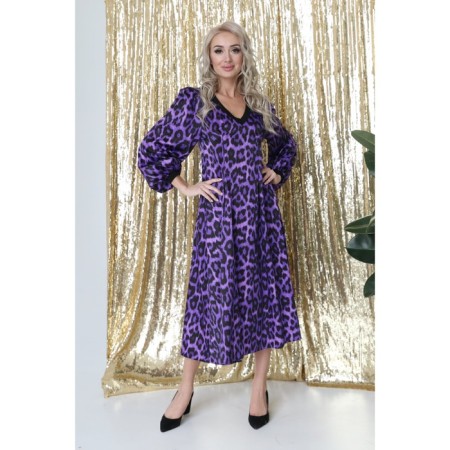 Women's dress, size 48