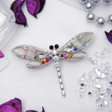 Brooch 