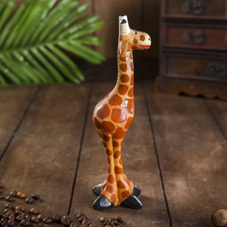 Souvenir tree "Giraffe Marty" 20x5x4.5 cm-2