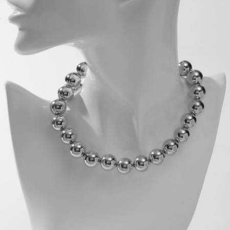 Beads "Classic" are large, silver color, 40 cm-1