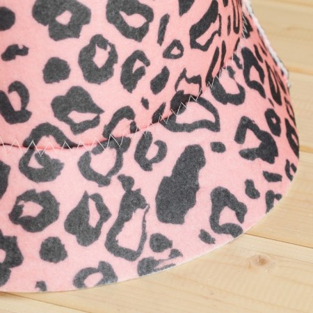 Panam hat for a bath with a print "Pink leopard"-1