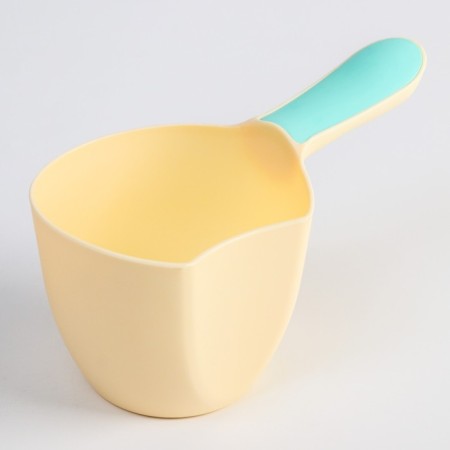 Plastic bucket for swimming and shaking heads, children's bath bucket, 500 ml., Mix color-7