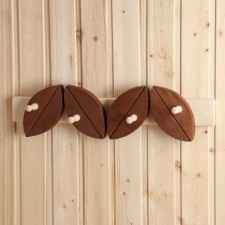 Wooden hanger 