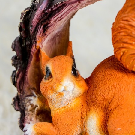 Garden figure "Squirrel in the bump" 25x20x14cm-6