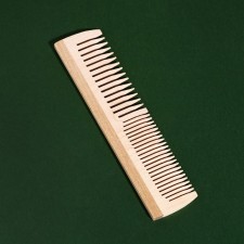 Wooden comb for application