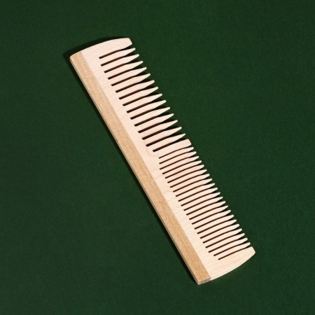 Wooden comb for application