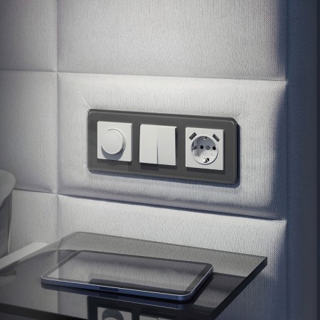 Grounding socket with ground, curtains and USBX2 (white matte) W1171561-2