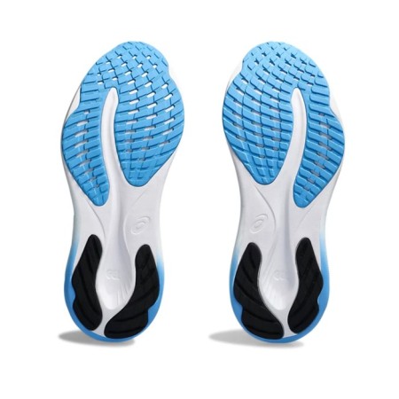 Cunning male ASICS GEL-PULSE 15 1011B780 001, size 11.5 US-6