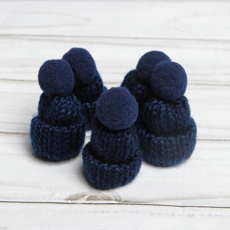 Knitted hat with pompom, set of 5 pcs., Blue color