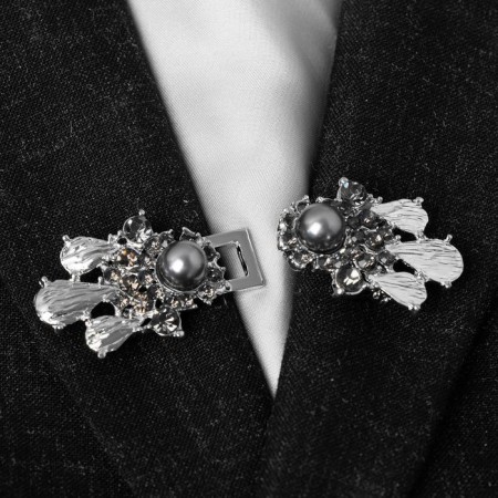 Baroque cardigan clamp for the cardigan, gray color in silver-3