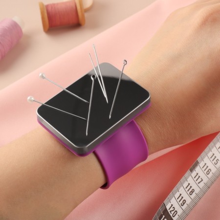 Magnetic needle on the hand, 24 × 5.5 cm, color mix-7