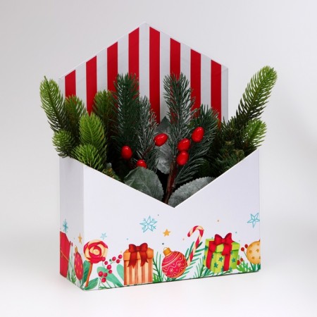 Envenue for the gift "New Year's sweets", 18 x 24 x 7 cm