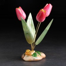 Souvenir tulips with a butterfly, 3 flowers, pink, selenite
