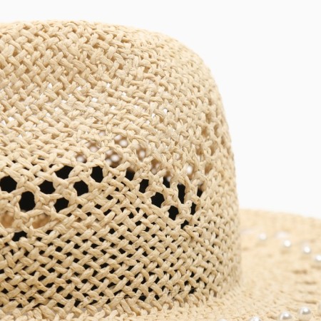 Women's hat with Minaku decor Milk color, rr 56-58-4